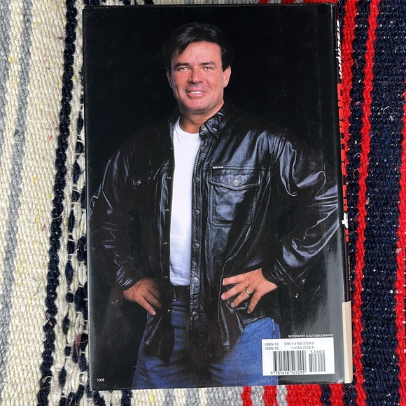 Eric Bischoff: Controversy Creates Cash (WWE) - Hardcover - GOOD - Picture 3 of 5